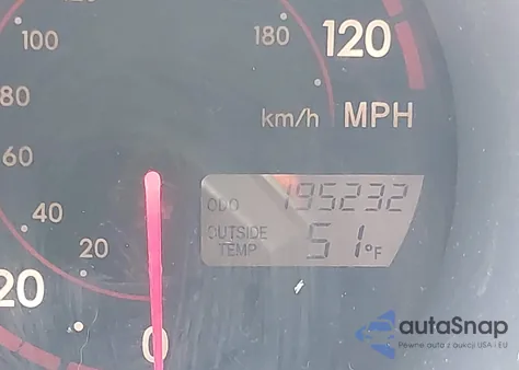 2005 Toyota Matrix Xr z USA, uszkodzony, nr VIN 2T1KR30E75C353957